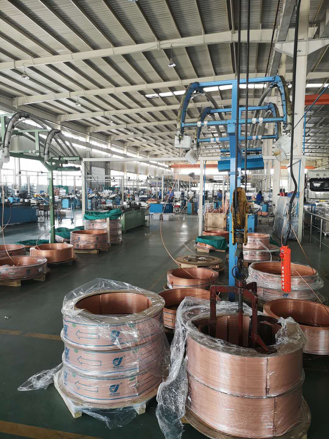 銅管生(shēng)産現(xiàn)場(chǎng)-配管下(xià)料車(chē)間(jiān)