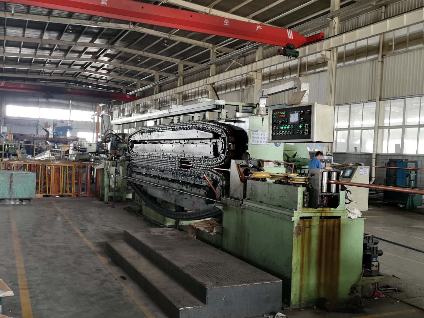 銅管生(shēng)産現(xiàn)場(chǎng)-三聯軋機(jī)